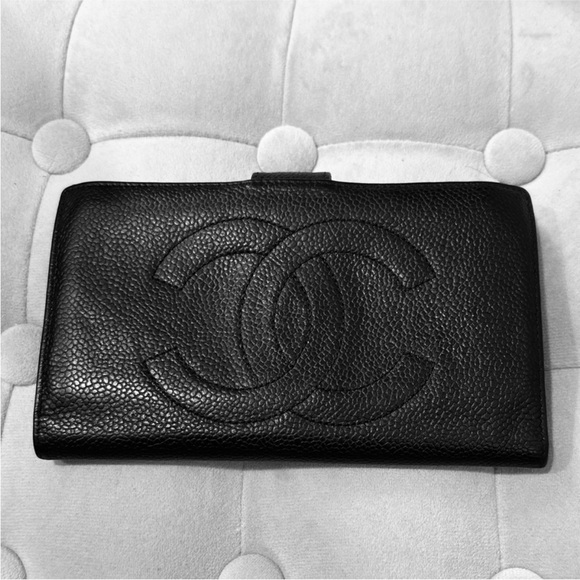 Chanel Black Caviar Long Wallet with kiss lock - Picture 1 of 9